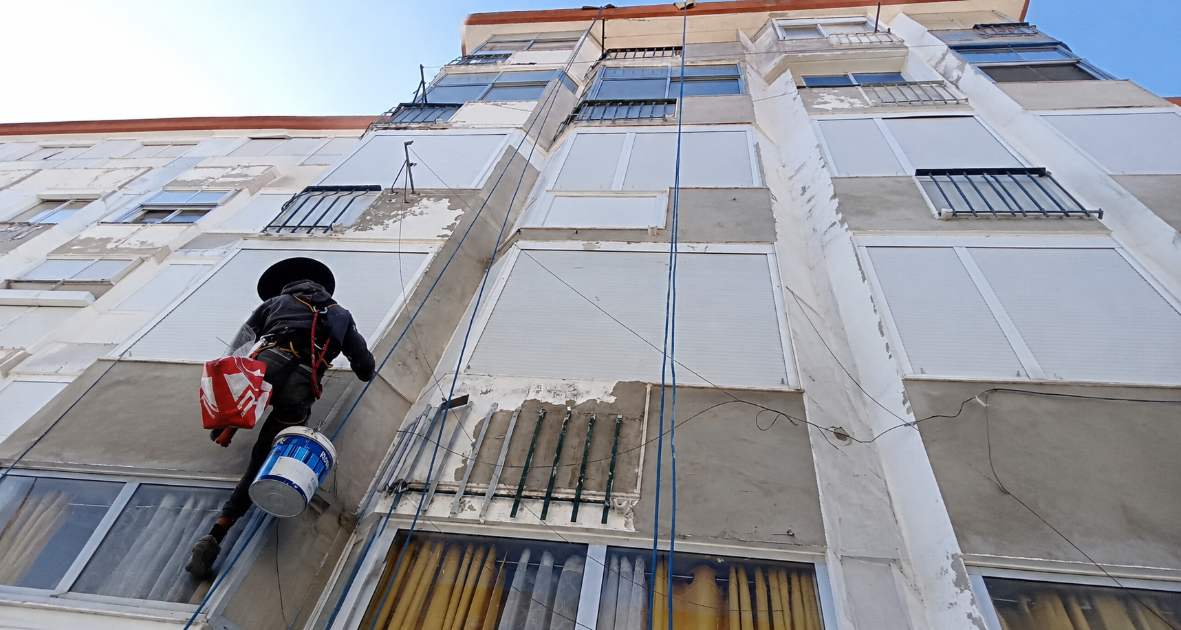 Reabilitação de fachada de edifício